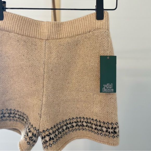 Wild Fable Tan Sweater Shorts Women's XS - Picture 2 of 7